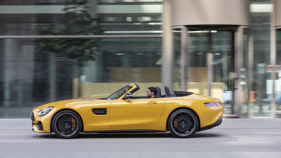  Mercedes-AMG GT S Roadster (R190) 2019 года  (WW) (фото 9 из 17)